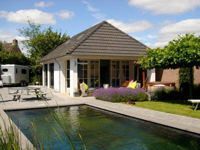 Gardenhouse With Private Jacuzzi & Private Sauna Teteringen Экстерьер фото
